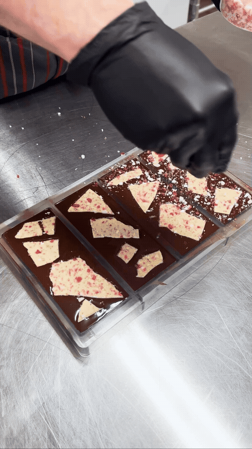 Peppermint Bark Chocolate Bar